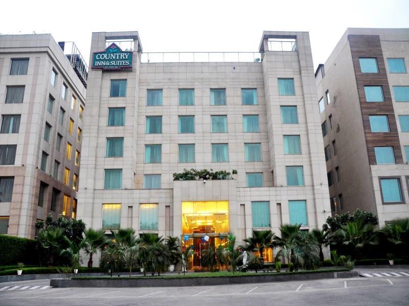 Radisson Hotel Sector 29 Gurugram Гургаон Экстерьер фото