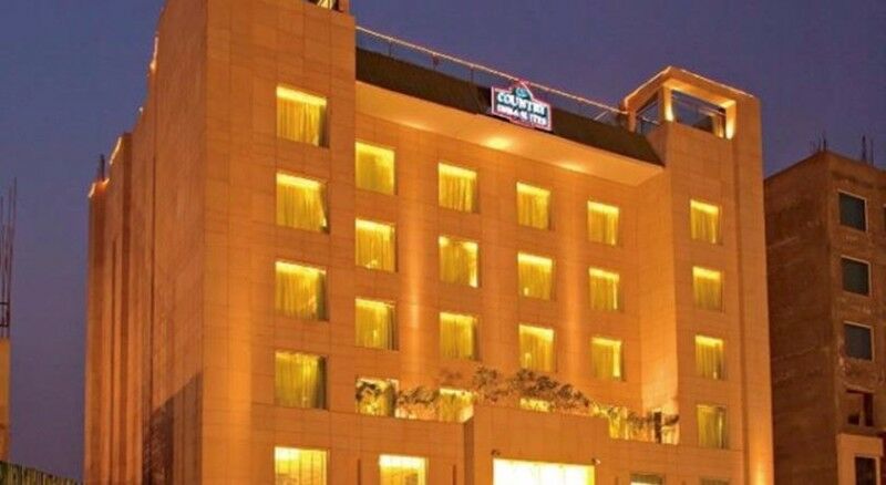 Radisson Hotel Sector 29 Gurugram Гургаон Экстерьер фото